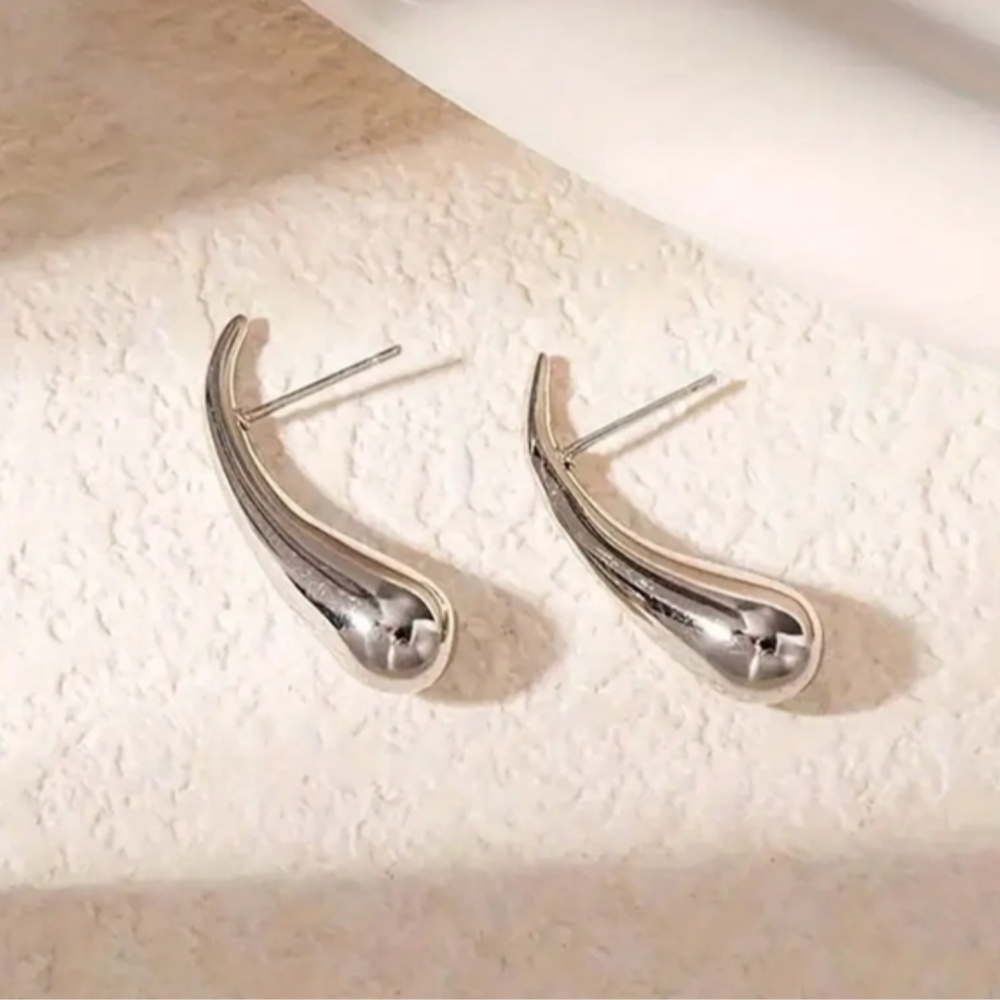 18 KT Gold Over Titanium Silver drop Earrings
